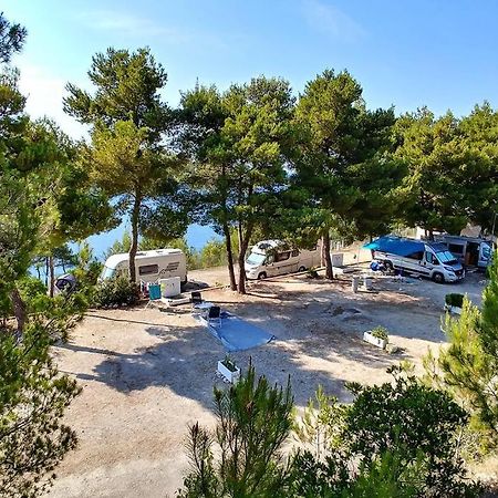 Kamp Vira Hotel Hvar Town Bagian luar foto