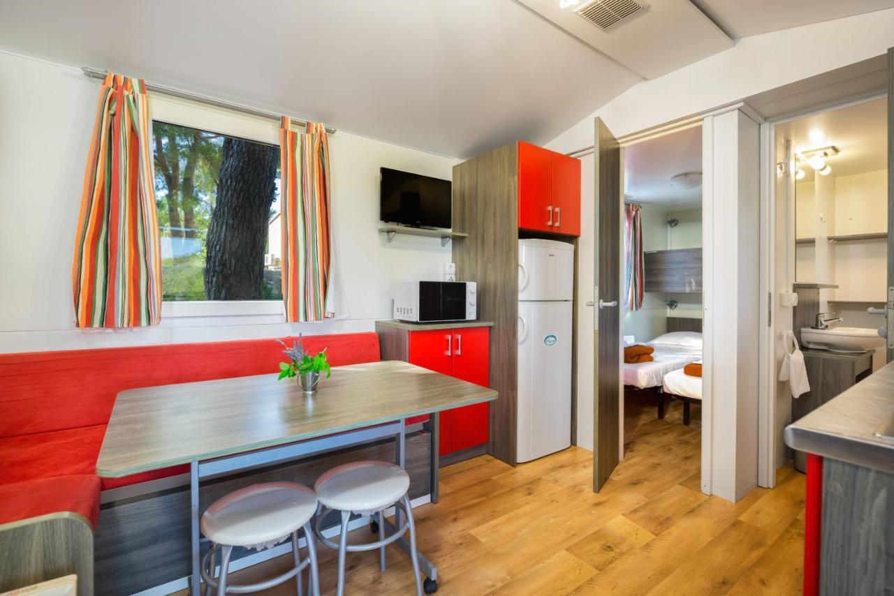 Kamp Vira Hotel Hvar Town Bagian luar foto