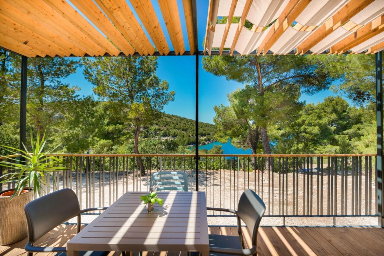 Kamp Vira Hotel Hvar Town Bagian luar foto