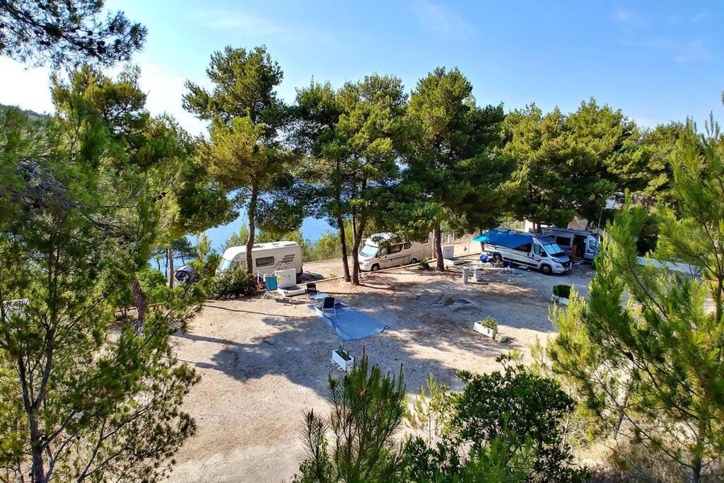 Kamp Vira Hotel Hvar Town Bagian luar foto