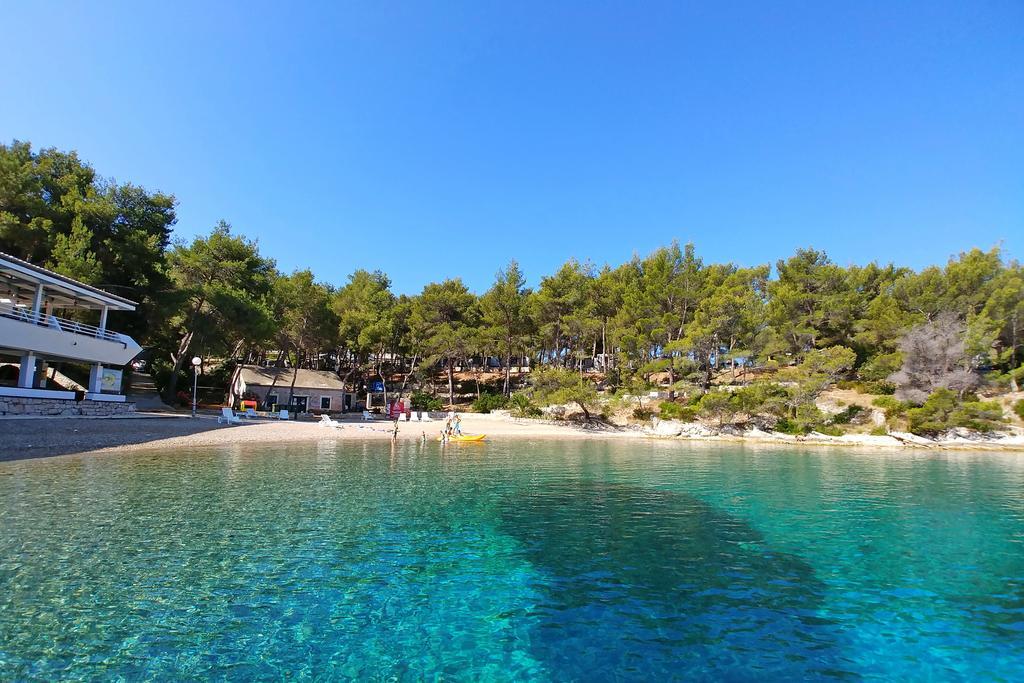Kamp Vira Hotel Hvar Town Bagian luar foto