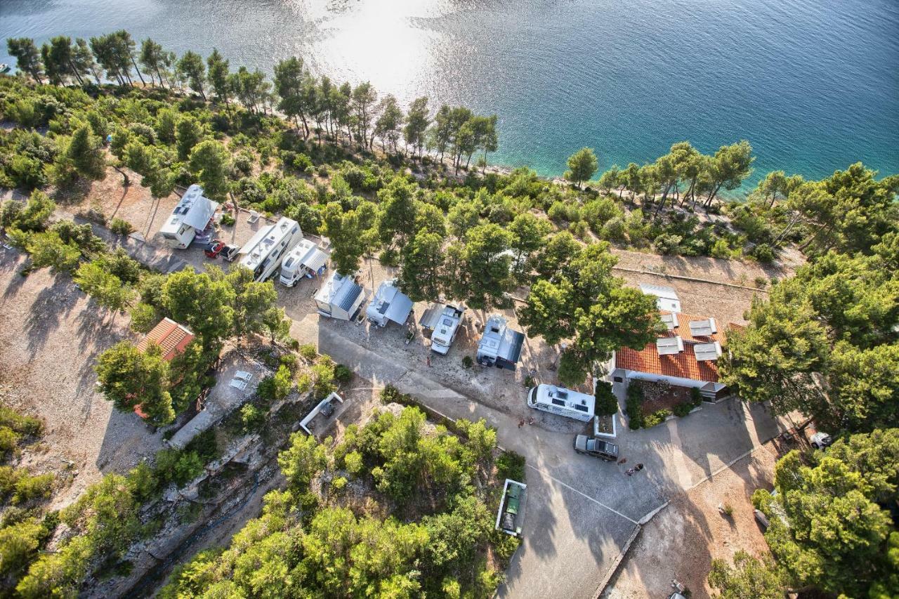 Kamp Vira Hotel Hvar Town Bagian luar foto
