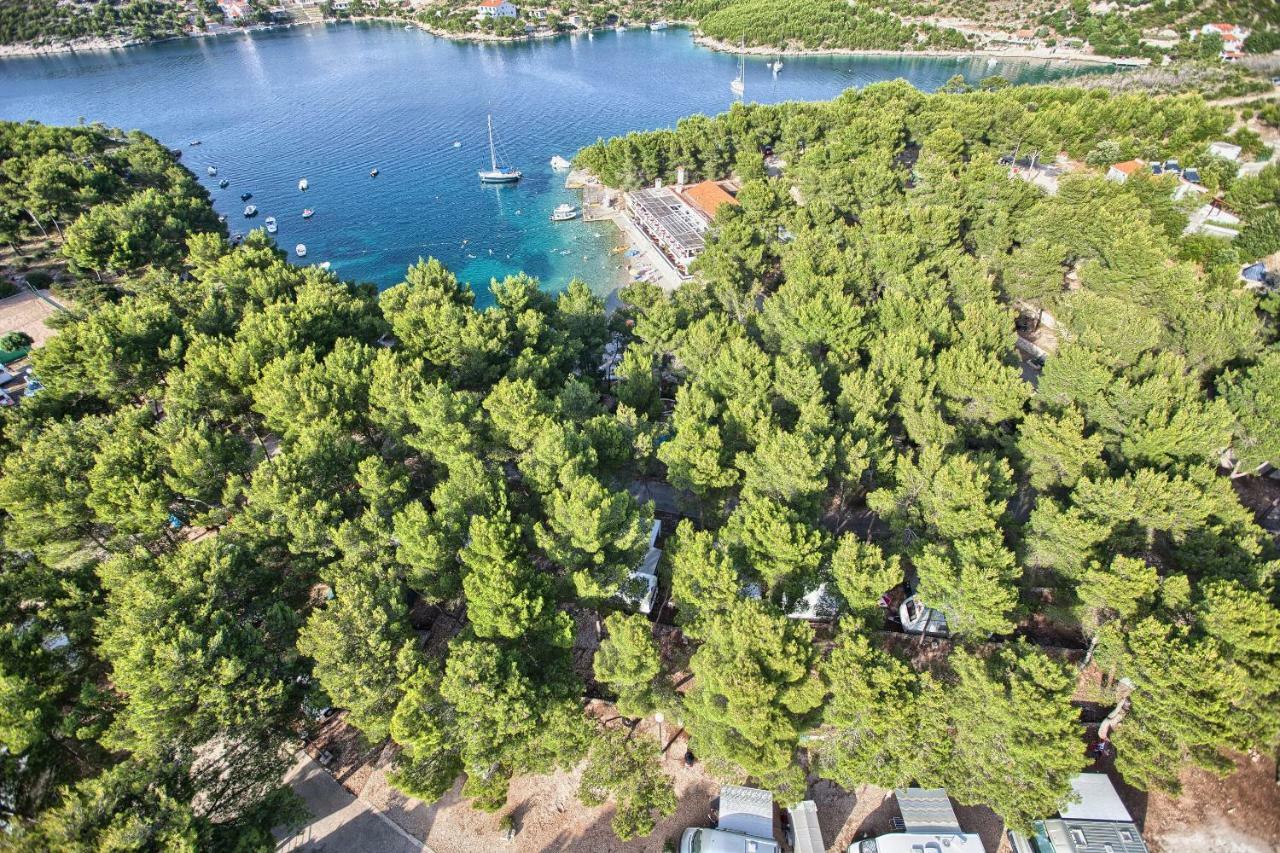 Kamp Vira Hotel Hvar Town Bagian luar foto
